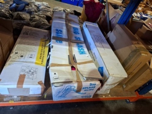 5 X MIXED LOT CONTAINING 1 PERSONALISED DELUXE PLAY KITCHEN , 1 BIG SPLASH SLIDE IN SIZE H114CM X W85CM X L189CM , 1 DELUXE DOLL HOUSE , 1 WOODEN KIDS TABLE AND X2 CHAIR SET , 1 STUDIO RECTANGULAR WOOD PLANTER