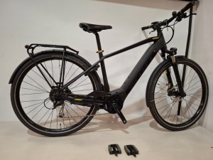 SCOTT SUB TOUR ERIDE 30 MEN BIKE MODEL: 274877 SIZE: M ORIG RRP £2649 SUB ERIDE 6061 ALLOY SUNTOUR NEX-E25, 63MM FORK SHIMANO ALIVIO 4000 9 SPEED BOSCH ACTIVE PLUS, 400WH PT SHIMANO DISC BRAKES RACKTIME WITH SPRING, SNAPIT SCHWALBE ENERGIZER PLUS 700X50C 