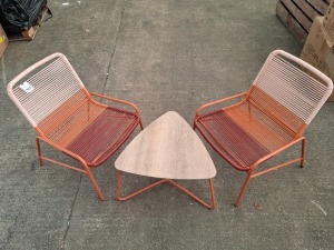 1 X PRE - BUILT STUDIO BARECELONA 3 PIECE ROPE BISTRO SET IN TERRACOTA / PINK LOT CONTAINING TABLE IN SIZE W 60 X D 60 X H 40 CM AND TWO CHAIRS IN SIZE W 58 X D 67 X H 74