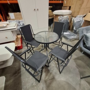 1 X STUDIO OXFORD 5 PIECE PATIO SET IN BLACK CONTAINING ONE SMALL TABLE IN SIZE 60 X 71 AND 4 FOLDING CHAIRS