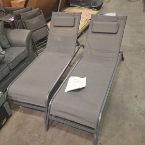 3 X STUDIO METAL SUNLOUNGERS IN ANTHRACITE IN 3 BOXES (NOTE DAMAGED BOX / CUSTOMER RETURNS)