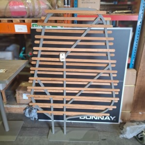 1 X CLOSTRA SHIELD IN SIZE 123 X 175 RRP £504 (NOTE EX DISPLAY )