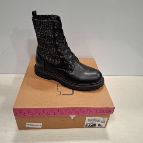 12 X BRAND NEW LITTLE LOLITA WOMENS BLACK BOOTS WITH SIDE ZIP IN SIZE 2.5UK