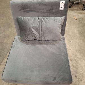 1 X SMALL SINGLE SOFA BED IN VELVET IN L 180 X D 70 X H 20 CM