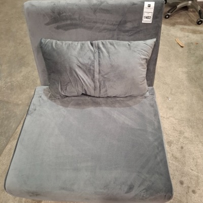 1 X SMALL SINGLE SOFA BED IN VELVET IN L 180 X D 70 X H 20 CM