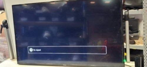 1 X PHILIPS TV - MODEL NO BDL4330QL