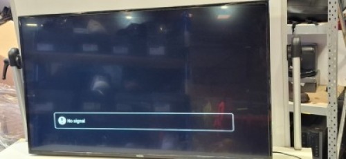 1 X PHILIPS TV - MODEL NO BDL4330QL