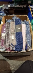 25 X BRAND NEW MIXED DAN JOHN TIES IN VARIOUS STYLES AND COLOURS - PLEASE SEE PICTURE (PICK LOOSE) RRP-£19.99 PP