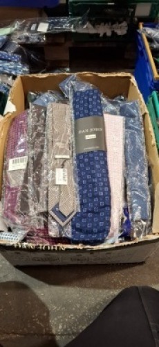 25 X BRAND NEW MIXED DAN JOHN TIES IN VARIOUS STYLES AND COLOURS - PLEASE SEE PICTURE (PICK LOOSE) RRP-&pound;19.99 PP