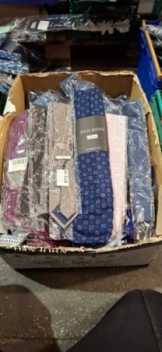 25 X BRAND NEW MIXED DAN JOHN TIES IN VARIOUS STYLES AND COLOURS - PLEASE SEE PICTURE (PICK LOOSE) RRP-&pound;19.99 PP