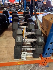 8 X BRAND NEW EVERLAST DUMBBELL WEIGHTS SETS IN VARIOUS SIZES 30 KG , 25 KG , 20KG , 15 KG , 10 KG , 5 KG AND 4 KG