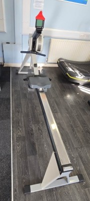 1 X CONCEPT 2 ROWING MACHINE