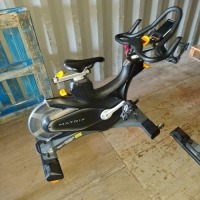 1 X MATRIX LED EXERCISE BIKE WITH ADJUSTABLE SEAT AND HANDLES