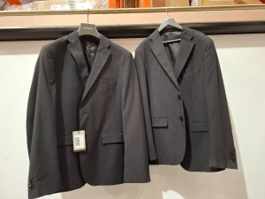 5 X BRAND NEW MIXED DAN JOHN SUIT BLAZERS LOT TO INCLUDE 4X IN BLACK IN SIZES 50,54 1X IN GREY IN SIZE 54 - RRP EACH £130
