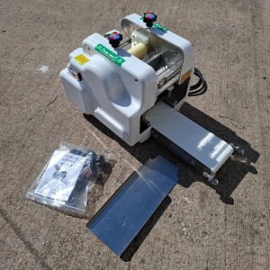 STAINLESS STEEL AUTOMATIC DUMPLING WRAPPER MAKER YDD-ZH 100