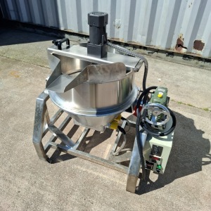 STAINLESS STEEL MULTIFUNCTIONAL COOKING MIXER WITH A 180 DEGREE POT TILT (NOTE 380V 3 PHASE)