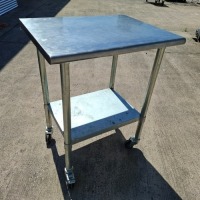 STAINLESS STEEL FOOD PREPARATION MOBILE TABLE 75 X 60 X 93CM HIGH