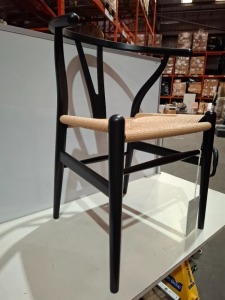 1 X BRAND NEW CARL HANSEN & SON CHAIR IN BLACK GRAIN EFFECT / SAND - RRP £370