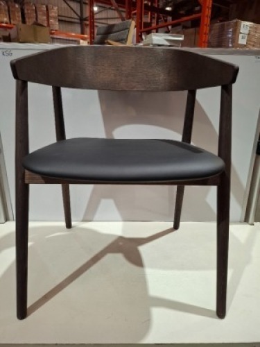 1 X BRAND NEW ANDERSEN ARM CHAIR IN LEATHER / WALNUT - PPR &pound;375