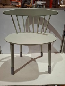 2 X BRAND NEW IN BOX HAY J104 CHAIR IN GREEN - RRP EACH £250