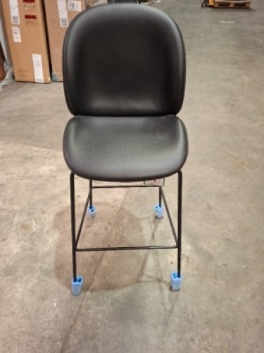1 X BRAND NEW GUBI BEETLE BAR CHAIR FULLY UPHOLSTERED IN BLACK SIZE 56 X 56 X 118 - RRP &pound; 999