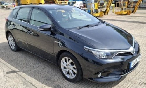 BLACK TOYOTA AURIS ICON TECH HEV VVT-1 HYBRID ELECTRIC 5 DOOR HATCHBACK 1798CC FIRST REGISTERED 30/11/2018 REG: LL68JVG MILEAGE : 63,590 WITH V5 MOT INTIL 15/5/2025 INSURANCE WRITE OFF CAT S - 9/11/2022 CAT N - 3/9/2024 NOTE: NEEDS A JUMP START