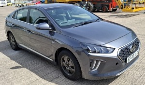 GREY HYUNDAI IONIQ PREMIUM HEV S-A HYBRID ELECTRIC 5 DOOR HATCHBACK 1580CC FIRST REGISTERED 27/1/2021 REG: EF70YLG MILEAGE : 74,236 WITH V5 MOT EXPIRED 26/2/2025 INSURANCE WRITE OFF - CAT N - 9/10/22 CAT N - 29/10/24