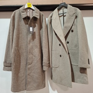 5 X BRAND NEW DAN JOHN COATS 3 IN BROWN / WHITE IN SIZES 48 , AND 52 AND 2 IN GREY/ WHITE IN SIZE 48 - RRP EACH £160 - TOTAL RRP £800
