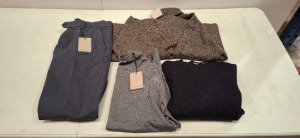 15 X BRAND NEW DAN JOHN MIXED CLOTHING LOT TO INCLUDE TURTLE NECK JUMPER IN GREY IN SIZE XXL , TROUSERS IN BLUE IN SIZE 48 , SWEATSHIRT IN GREY ETC IN ONE TRAY (NOTE TRAY NOT INCLUDED)
