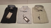 20 X BRAND NEW DAN JOHN BUTTONED SHIRTS IN VARIOUS COLOURS GREEN , WHITE/GREY , CHARCOAL GREY IN SIZES 38,39,40 SLIM FIT ETC IN ONE TRAY (NOTE TRAY NOT INCLUDED)