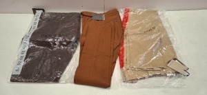 20 X BRAND NEW DAN JOHN PANTS LOT TO INCLUDE PANTS IN BROWN IN SIZE 50 , PANTS IN DARK BROWN IN SIZE 52 , PANTS IN BEIGE IN SIZE 50 ETC IN ONE TRAY (TRAYS NOT INCLUDED)