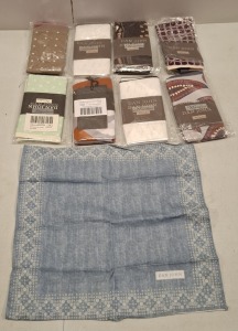 50+ DAN JOHN HANDKERCHIEFS IN MIXED COLOURS AND STYLES PLEASE SEE PICTURE IN ONE TRAY (TRAYS NOT INCLUDED)