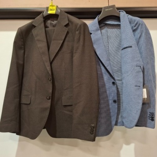 5 X BRAND NEW DAN JOHN BLAZERS LOT TO INCLUDE 4X BLAZERS IN BROWN IN SIZES 44,46,56,58 AND 1X IN WHITE/BLUE IN SIZE 50 - RRP EACH &pound;130