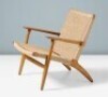 1 X BRAND NEW IN BOX CH25 HANS J WEGNER 1950 ARMCHAIR IN OAK IN SIZE W 71 X D 73 X H 73 - RRP &pound;3,408