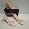 30 X BRAND NEW WOMENS MISSGUIDED SHOES CONTAINING SQUARE TOE BLOCK HEEL MULE SANDAL IN SAND , PERSPEX COURT SHOE IN CLEAR , ASSYM STRAPPY HIGH HEEL SANDAL IN BLACK ETC ALL IN SIZE 7