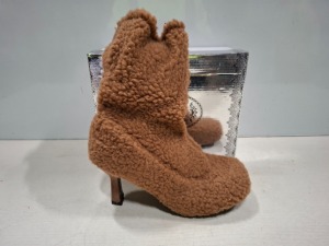 16 X BRAND NEW MELLISA FUR HIGH HEEL IN CAMEL IN SIZES 3 ON HALF A BAY