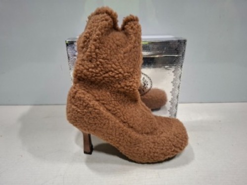 16 X BRAND NEW MELLISA FUR HIGH HEEL IN CAMEL IN SIZES 3 ON HALF A BAY