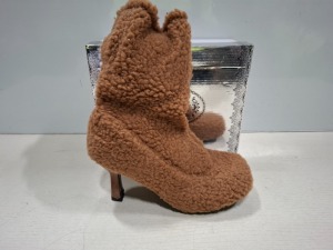 16 X BRAND NEW MELLISA FUR HIGH HEEL IN CAMEL IN SIZES 3 ON HALF A BAY