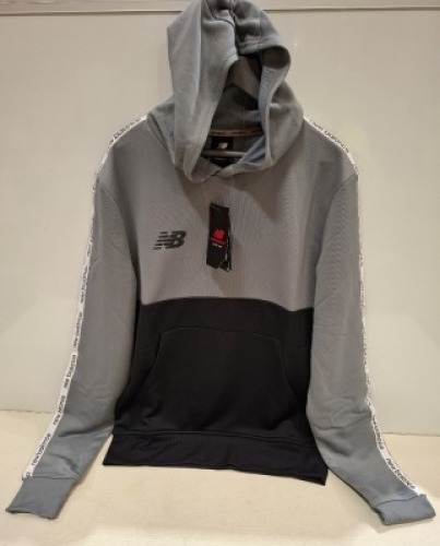 20 X BRAND NEW NEW BALANCE CLOTHING LOT CONTAINING HOODIE IN GREY AND BLACK IN SMALL , LARGE AND 2XL IN ONE TRAY (NOTE - TRAYS NOT INCLUDED)