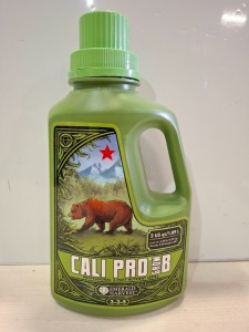 30 X BRAND NEW EMERALD HARVEST CALII PRO GROW B 220-002-EC 1.89L IN 4 BOXES