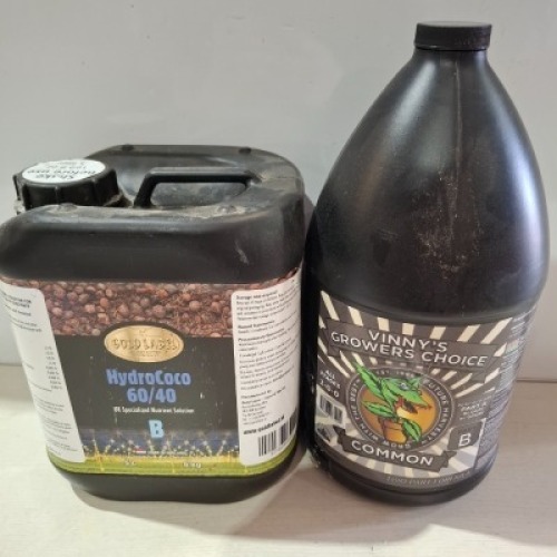 6 X BRAND NEW MIXED GARDEN FERTILIZER LOT CONTAINING IONIC NUTRIENT SOLUTION WITH PURE HUMIC AND FULVIC ACID , GOLD LABEL HYDRO COCO 60/40 NUTRIENT SOLUTION A 5L , VINNY'S GROWERS CHOICE 1-2-5 PART A AND 2-0-0 PART B 4L ETC IN ONE TRAY (NOTE - TRAYS NOT I