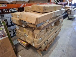 10 X FLATPACK FURNITURE LOT TO INCLUDE HOMEIL LANC COMBI UNIT IN GREY , HOMELL TETBURY 3 DOOR WARDROBE IN GREY , HL DEVON TV UNIT ETC (NOTE - CUSTOMER RETURNS COULD BE PARTS ONLY- ON A FULL PALLET)