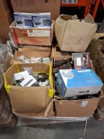 LARGE AMOUNT OF MIXED ELECTRICAL EQUIPMENT CONTAINING DYNAMODE MX-878 USB HEADSET WITH SURROUND SOUND , DYNAMODE DH-600 HEADPHONES , DYNAMODE SWG80010-D 8 PORT 10/100/1000 ETHERNET SWITCH ETC ON ONE PALLET (NOTE - CUSTOMER RETURNS)