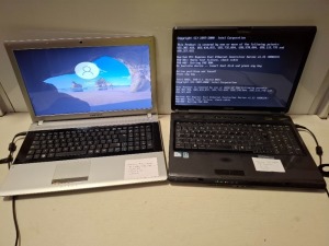 2 X MIXED LAPTOP LOT CONTAINING 1 TOSHIBA L350 17 SCREEN LAPTOP WITH CHARGER AND 1 SAMSUNG RV720 LAPTOP 17 SCREEN INTEL CORE I3 250GB HDD WINDOWS 10 WITH CHARGER