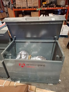 1 X ARMORGARD TUFFBANK STORAGE BOX SIZE L 121 X D 65 X H 70 - (NOTE OPEN NO KEYS )