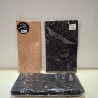 223 X BRAND NEW MIXED LOT CONTAINING 180 BLACK WAFFLE PLACEMATS 32 FAUX SUEDE - COFFEE PLACEMATS 11 BLACK WAFFLE 72 RUNNERS IN ONE BOX