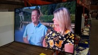 1 X SAMSUNG SMART TV IN SIZE 55 INCH WITH REMOTE- MODEL UE55J5500AK - TYPE NO UE55J5500 - ( NOTE GOOD WORKING CONDITION )