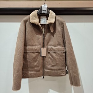 4 X BRAND NEW LIGHT BROWN / CREAM DAN JOHN JACKETS IN VARIOUS SIZES TO INCLUDE - 1 X SIZE MEDIUM, 1 X SIZE LARGE, 1 X SIZE XL & 1 X SIZE XXL - RRP 129.99 PER JACKET.