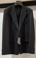 5 X BRAND NEW BLACK DAN JOHN BLAZERS IN VARIOUS SIZES TO INCLUDE - 1 X SIZE 44, 1 X SIZE 46, 1 X SIZE 56 & 2 X SIZE 58 - RRP &pound;159.99.