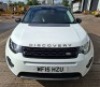 WHITE LAND ROVER DISCOVERY SPORT SE SD4 DIESEL ESTATE 2179CC FIRST REGISTERED 31/3/2015 REG: WF15HZU MILEAGE : 108040 MILES 1 KEY NO V5 MOT UNTIL 7/1/2026 HEATED SEATS & AIR CONDITIONING - 7